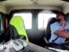 Assistir: Momento em que voo da United Airways atinge veículo durante pouso