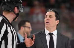 Rod Brind’Amour jogou à la cachette e se prend aux arbitres
