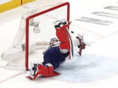 No segundo jogo enfrentado no Canadá, os Hurricanes retornaram ao seu estilo: uma excelente obra de arte incompreendida