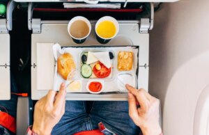 Delta encerra serviço de alimentos e bebidas em voos mais curtos