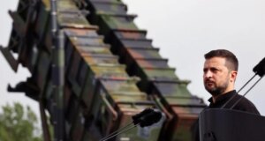 Zelenskyy pressiona os EUA por mais mísseis Patriot, alertando sobre ataques russos