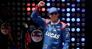 Estrela da NASCAR Kyle Busch hospitalizado com doença grave, diz família