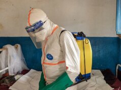 DHS reforçará restrições de voo relacionadas ao Ebola para alguns viajantes estrangeiros