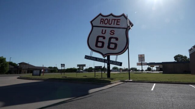 giant-route-66-sign-in-rural-oklahoma.jpg