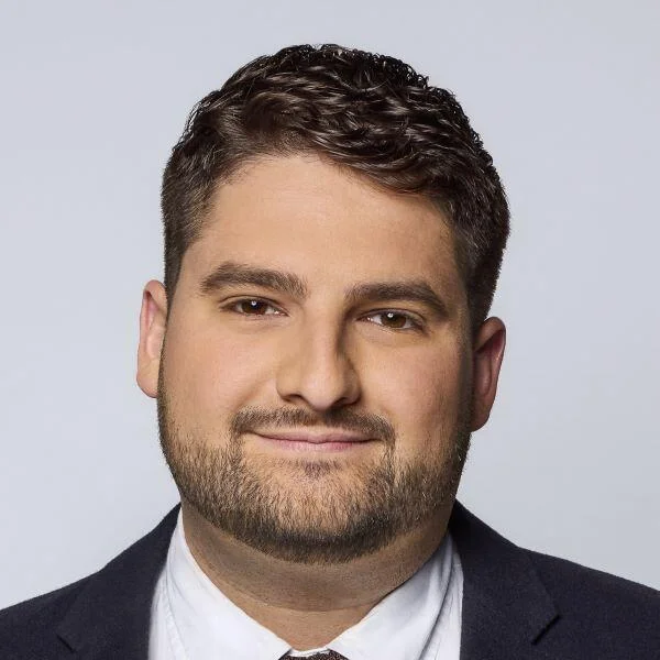 headshot-600-jacob-rosen.jpg