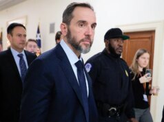 Ex-promotor do DOJ acusado de roubar documentos confidenciais da investigação de Jack Smith sobre Trump