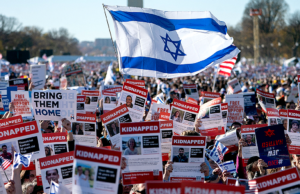 O primeiro-ministro israelense Netanyahu argumenta que a mudança na opinião pública sobre Israel ‘se correlaciona quase 100%’ com a mídia social