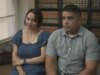 Soldado dos EUA teme que esposa recém-libertada ainda possa ser deportada pelo ICE a qualquer momento