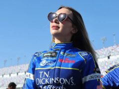 Motorista da NASCAR chora durante colapso chocante no carro, estaciona o caminhão durante a corrida e sai da série com raiva