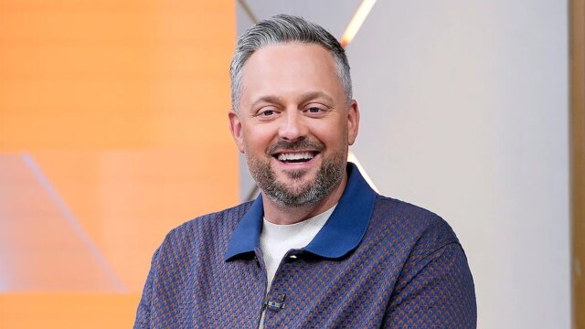 nate-bargatze-on-fox-and-friends-fox-news-001.jpg