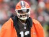 Todd Monken diz que Shedeur Sanders ‘percorreu quilômetros’ enquanto a competição de quarterback dos Browns esquentava