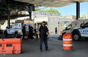 NYPD investiga após vídeo de vigilância capturar grupo entrando em esgotos através de bueiros