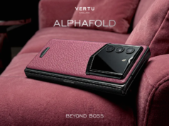 O telefone dobrável mais luxuoso do mundo chegou para 1%