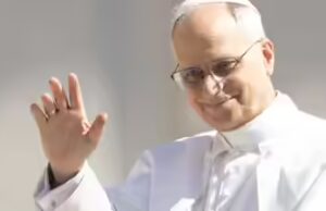 Vaticano suaviza em relação aos católicos LGBTQ+