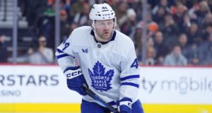 Possíveis destinos comerciais para o defensor do Maple Leafs, Morgan Rielly
