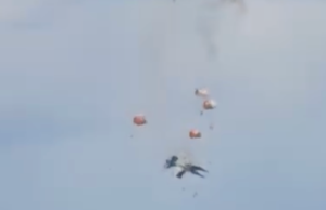 Jatos de combate caem no ar durante present aéreo na base da Força Aérea de Idaho