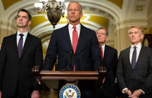 O Partido Republicano do Senado entra em erupção com o fundo ‘anti-armamento’ de Trump DOJ, ataca o ICE e o financiamento da Patrulha de Fronteira