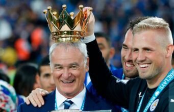 Schmeichel, ex-goleiro do Celtic e do Leicester, se aposenta