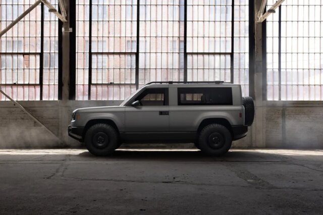 slate-auto-suv.jpg