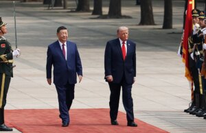 China estende tapete vermelho para Trump enquanto reunião de Xi testa comércio e tensões em Taiwan