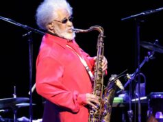 Sonny Rollins, saxofonista pioneiro do jazz, morre aos 95 anos