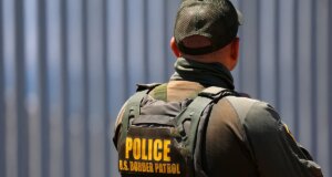 A Patrulha da Fronteira prende dois estrangeiros ilegais condenados por crimes sexuais contra crianças perto de San Diego em apreensões consecutivas
