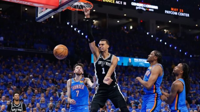 victor-wembanyama-dunk-oklahoma-city-fox-news-001.jpeg