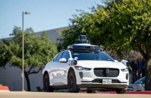 Waymo domina registros de veículos autônomos enquanto Tesla fica atrás