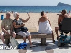 O número de visitantes da Espanha atingiu novos máximos à medida que os turistas evitam o Médio Oriente