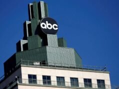 ‘Eu gosto do dinheiro deles’: Trump ameaça processos contra a ABC por reportar no Reflecting Pool