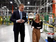 As ações da Corning saltam 9% após fechar acordo para alimentar os knowledge facilities de IA da Amazon nos EUA