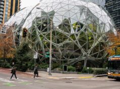 Engenheiros da Amazon em Seattle criticam empregador por construir information facilities de IA e demitem 30.000 funcionários