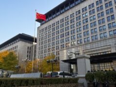 China impõe restrições comerciais a dezenas de empresas dos EUA em retaliação à lista negra do Pentágono