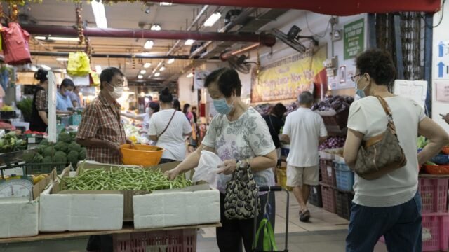 108324598-1782098541325-gettyimages-1237374875-SINGAPORE_PROPERTY.jpeg
