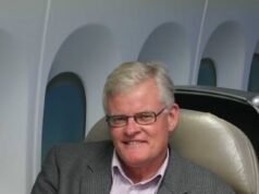 Indústria de mídia australiana de luto após a morte do icônico apresentador de aviação Geoffrey Thomas