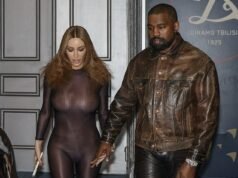 A esposa de Kanye West, Bianca Censori, sai praticamente NUA em um macacão transparente após o present do rapper no país da Geórgia