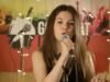 O passado do present de talentos de Lola Younger é revelado quando ela é vista como uma adolescente se apresentando no CBBC