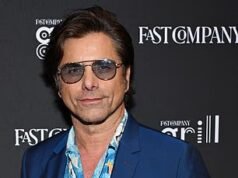 John Stamos relembra como pediu ajuda ao cirurgião plástico de Michael Jackson após uma plástica no nariz