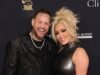 A knowledge de separação de Jelly Roll e Bunnie XO é revelada quando os transportadores são vistos transportando itens da casa conjugal no Tennessee