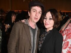 Pearl Lowe compartilha uma postagem emocionante ao comprar uma nova casa em Somerset depois de ser forçada a vender a casa de sua amada família quando perdeu quase £ 100 mil em um mau negócio