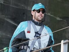 Sydney Sweeney foi vista em Harbour Metropolis fazendo BridgeClimb enquanto passava bons momentos com o namorado Scooter Braun e seus filhos