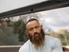 Ashley Cain desferiu um novo golpe ao ser dispensado por sua gestão poucos dias depois de suas históricas postagens abusivas nas redes sociais sobre mulheres o terem levado a ser demitido pela BBC
