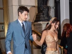 Millie Bobby Brown troca seu vestido por um attractive conjunto de renda no Enola Holmes 3 depois da festa com o marido Jake Bongiovi enquanto compartilha raros comentários sobre sua filha adotiva