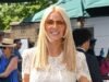 Tess Daly ainda está com sua aliança de casamento semanas depois da separação de Vernon Kay, quando ela se junta a Amanda Holden e Maura Higgins para liderar as estrelas que impressionam com o tênis branco no primeiro dia de Wimbledon