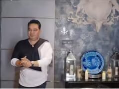 Um tour pela luxuosa casa do diretor Ahmed Khan em Mumbai