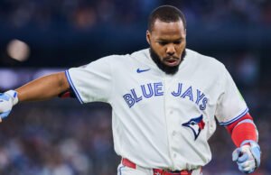 Guerrero e Kirk saem enquanto os Blue Jays tentam garantir a vitória na série sobre os Yankees