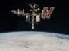 A Estação Espacial Internacional é velha e apresenta vazamentos. Deveria ser desativado mais cedo ou mais tarde?