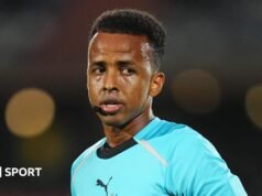 Fifa pagará ao árbitro somali Artan taxa integral da Copa do Mundo