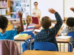 LINDA McMAHON: Os pais me disseram que a educação especial precisa de menos burocracia e resultados mais fortes