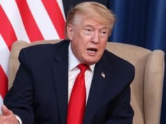 Trump diz que EUA ‘voltarão a lançar bombas’ se não gostar do acordo com o Irã